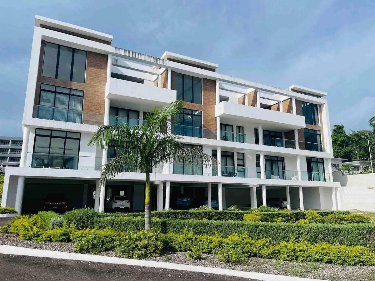 Paradise Bay Apt 6Ix Incredible Luxurious Views 2Br Condo Montego Bay 0*,  Jamaica